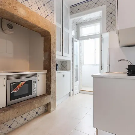 Apartment Downtown Design By Homing Lisbon